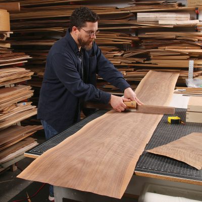 dầu lau gỗ veneer