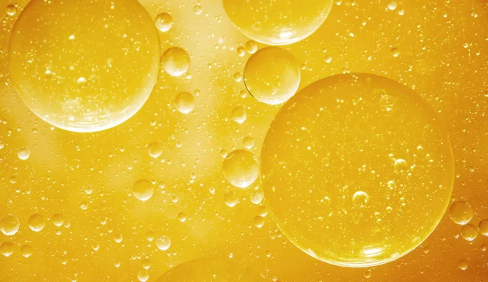 dầu lau gỗ an toàn có nguồn gốc thực vật