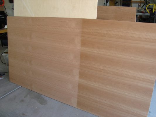 lau dầu gỗ trong nhà an toàn