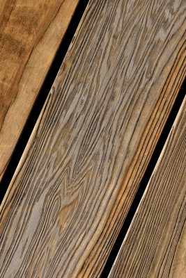 Dầu lau gỗ ngoài trời